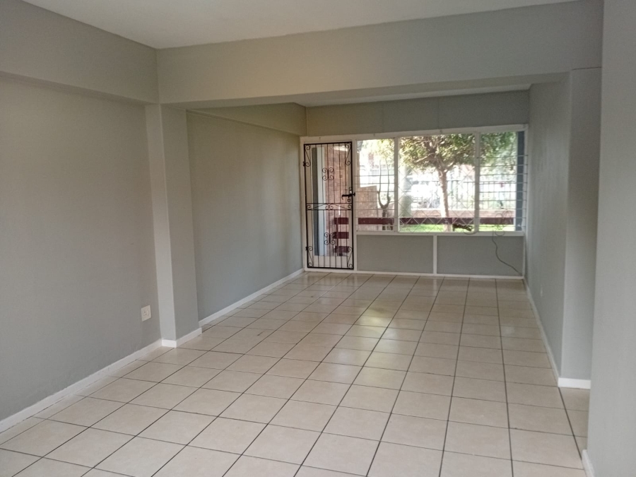 To Let 2 Bedroom Property for Rent in Southernwood Eastern Cape